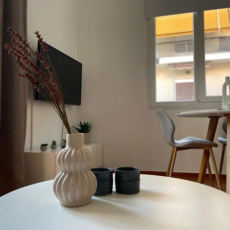 Daisy Apartment 15 Min To Acropolis Athens Ngoại thất bức ảnh