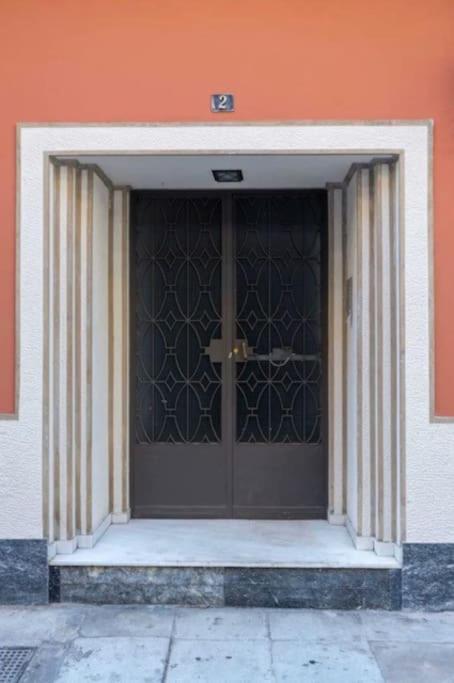 Daisy Apartment 15 Min To Acropolis Athens Ngoại thất bức ảnh