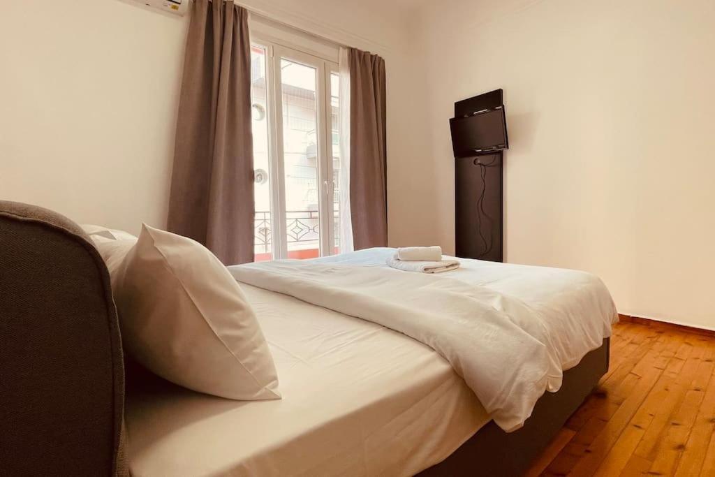 Daisy Apartment 15 Min To Acropolis Athens Ngoại thất bức ảnh